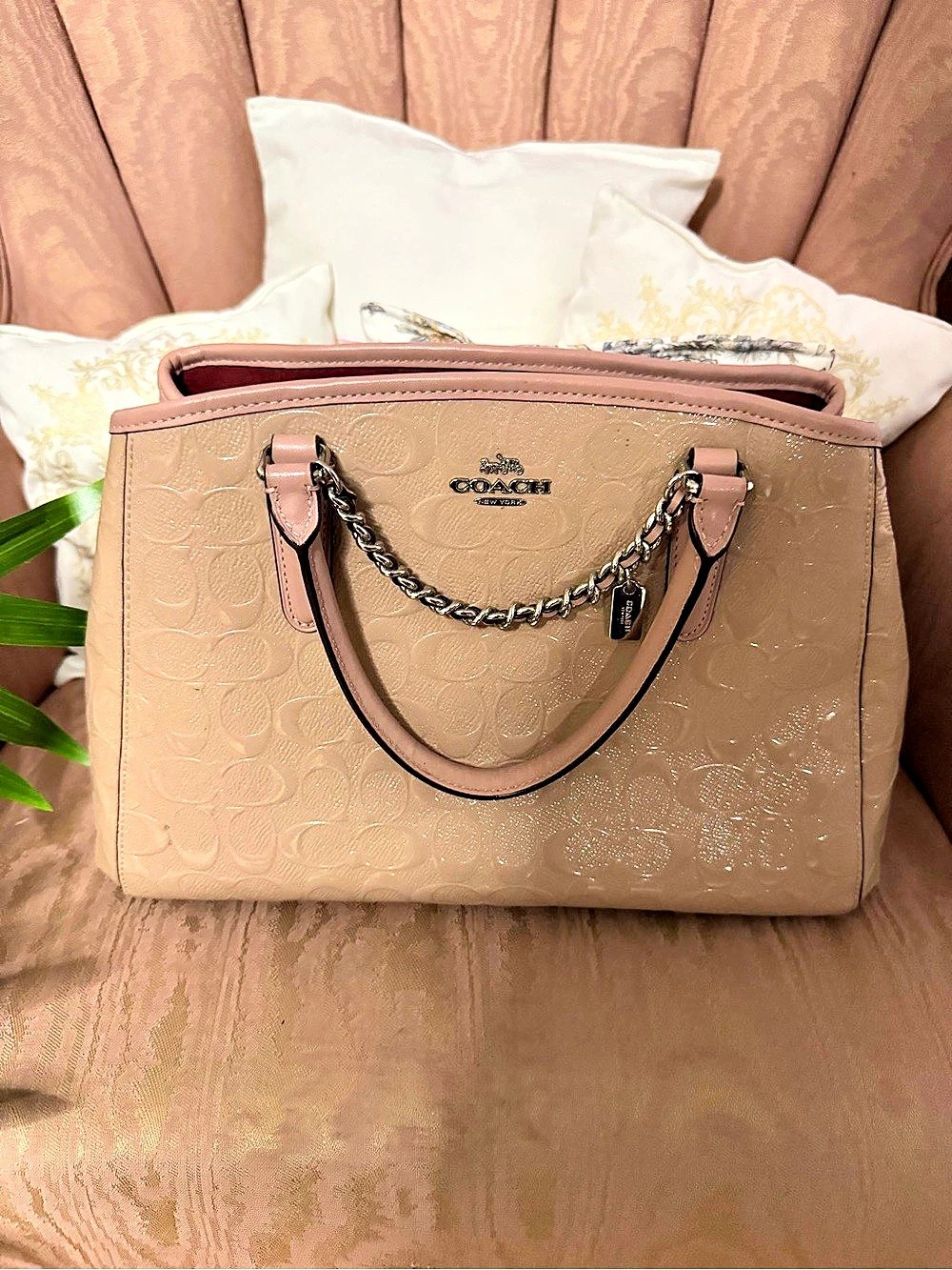 Coach Margot Embossed Shoulder Bag in Pink